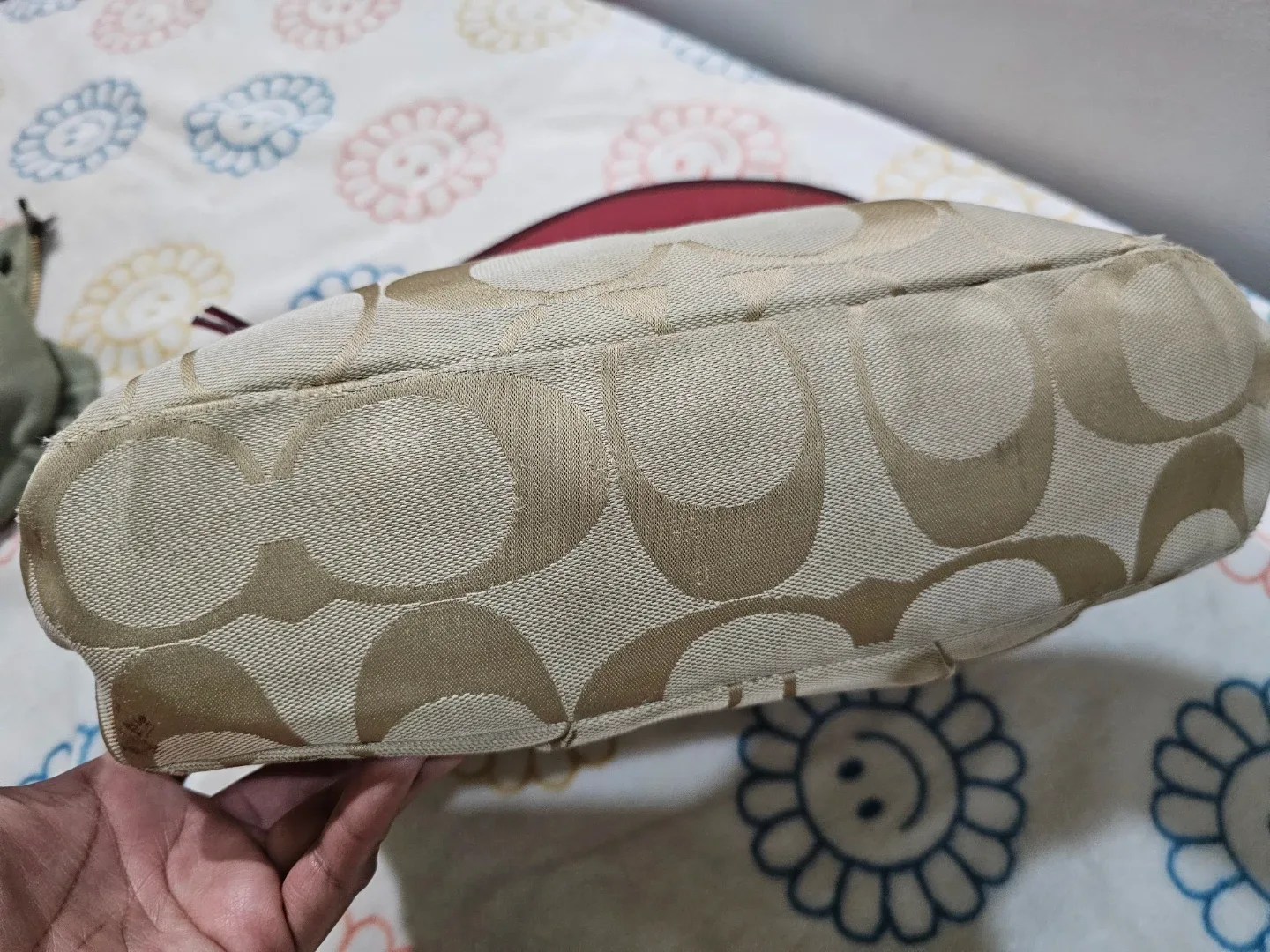 Coach Signature Canvas Baguette with Pink Leather Trim image indicator(3)