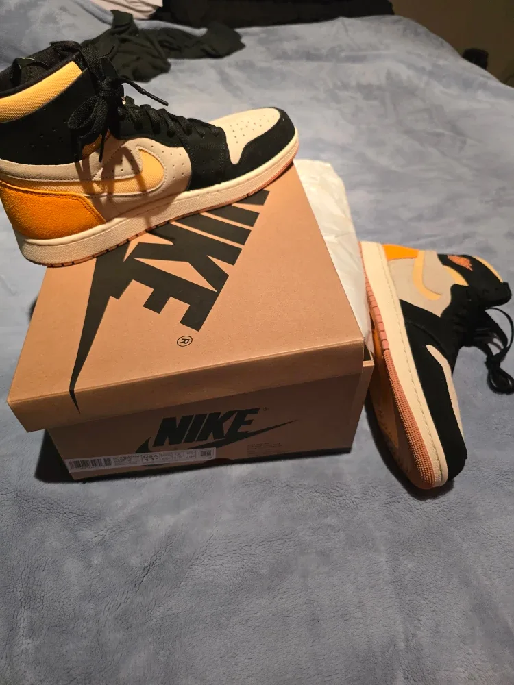 Nike Air Jordan 1 ZM CMFT 2, US 11.5 image indicator(5)