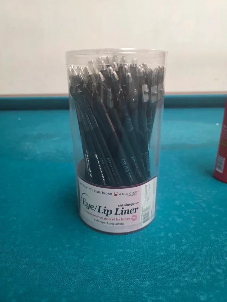 Magic Gold Dark Brown Eye/Lip Liner with Sharpener