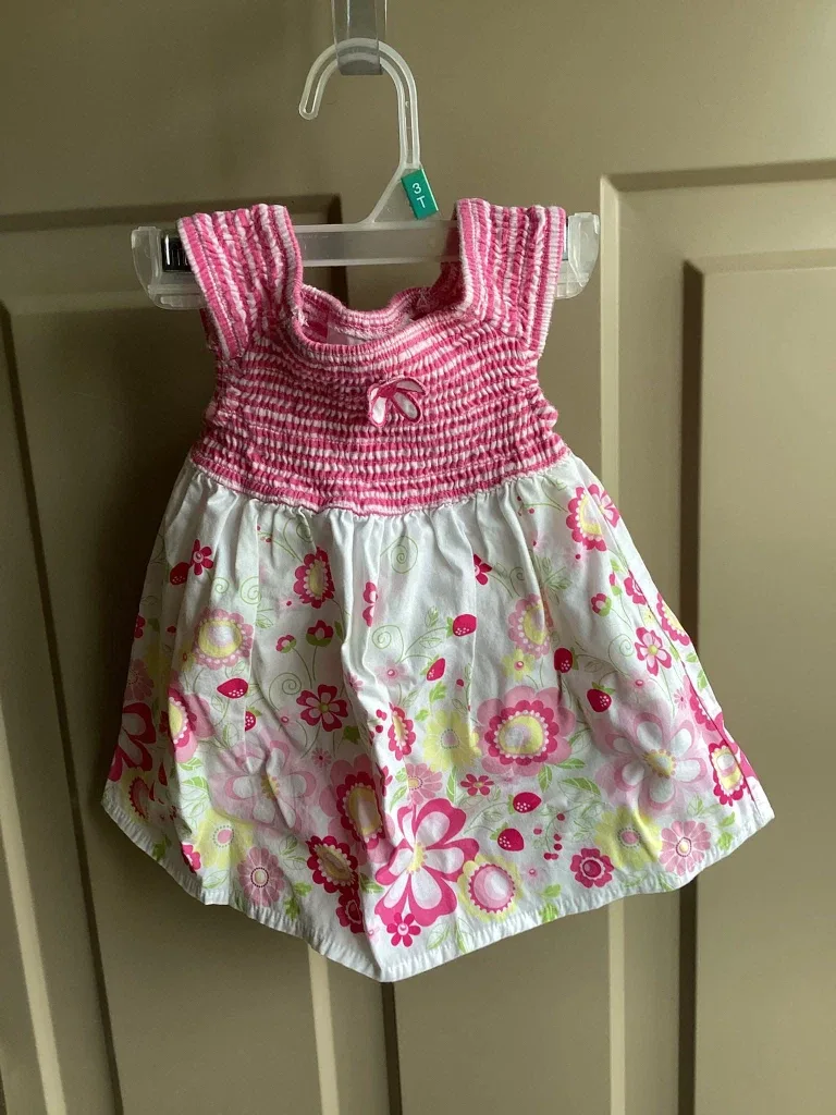 Girls sz 6 months dresses image indicator(7)