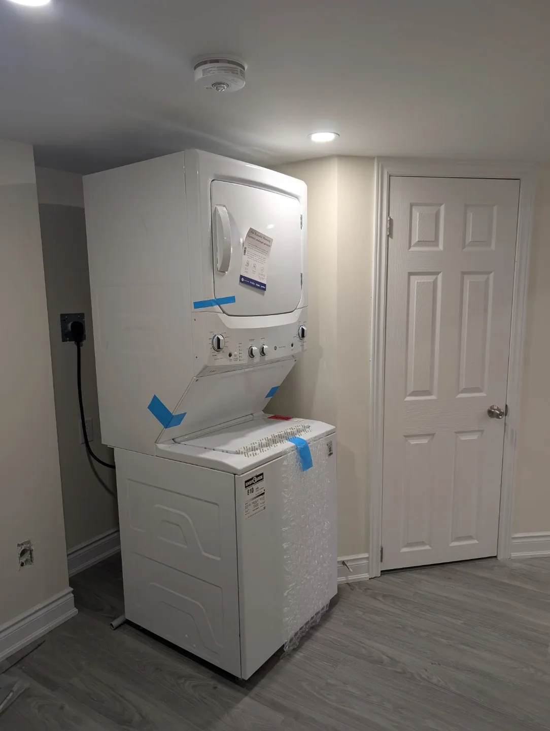 2 Bedroom legal basement for rent in ajax image indicator(9)