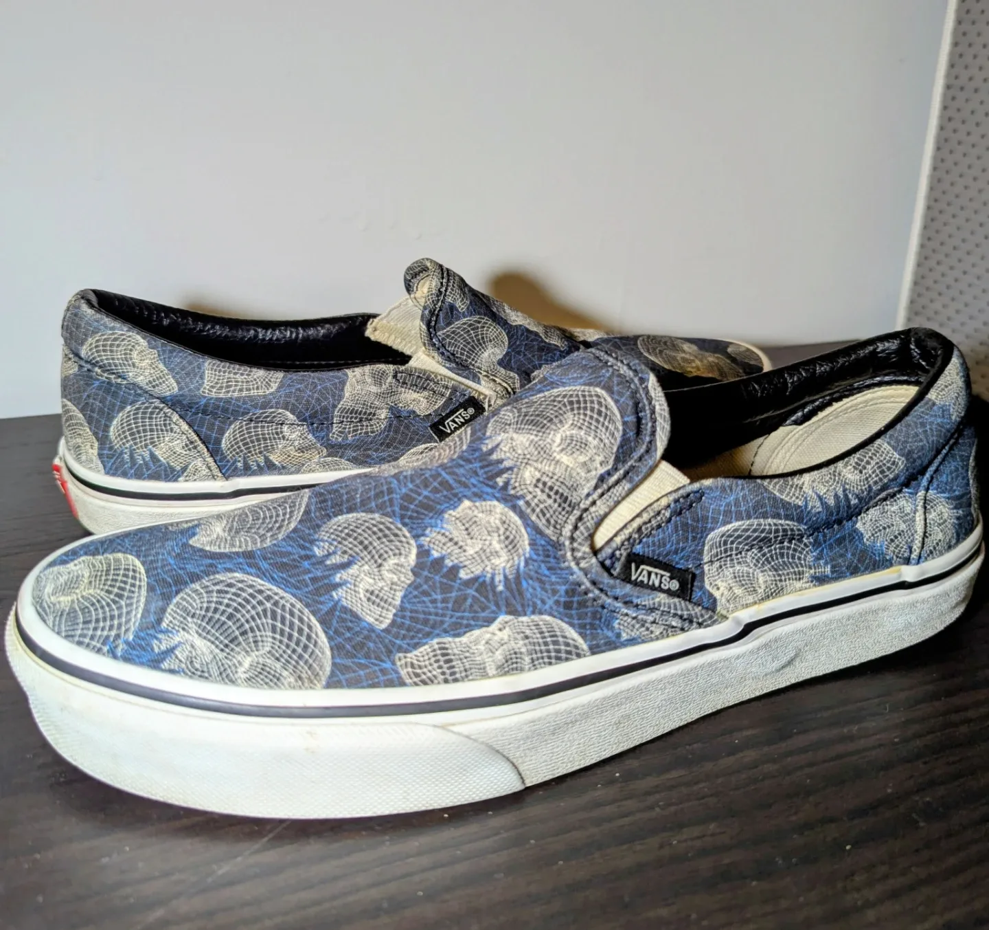 Vans Slip-on shoes size 8 image indicator(2)