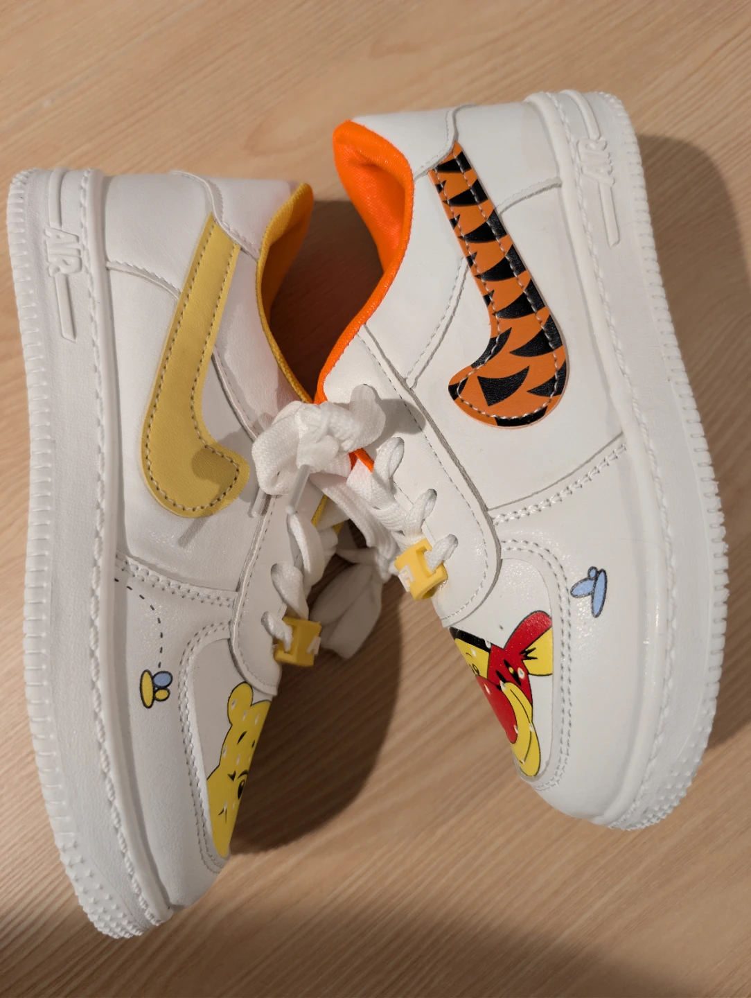 Winnie the Pooh Custom Sneakers - Size 33 - photo 2