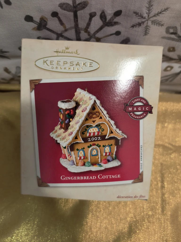 Hallmark Keepsake Gingerbread Cottage Ornament