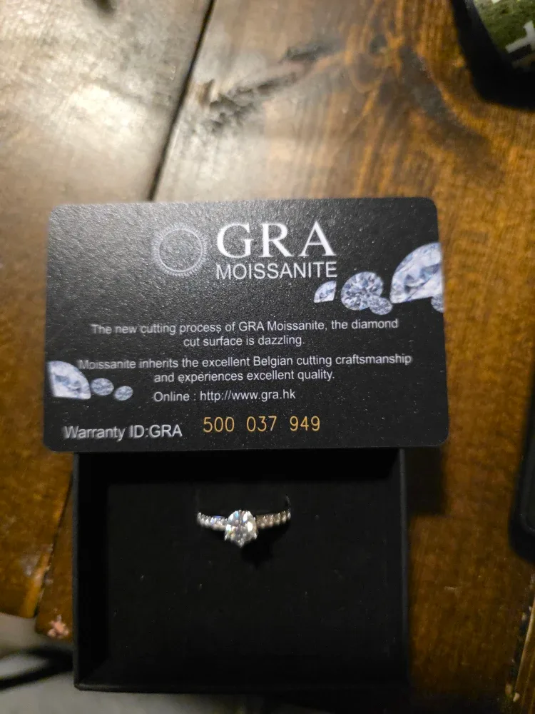 1.0 crt stamped s925 Moissanite promise ring