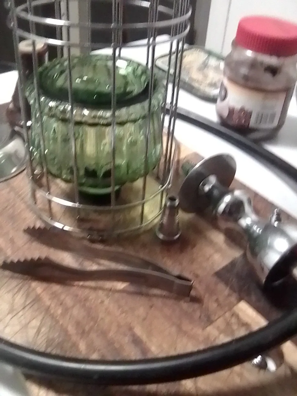 Hookah with accessories