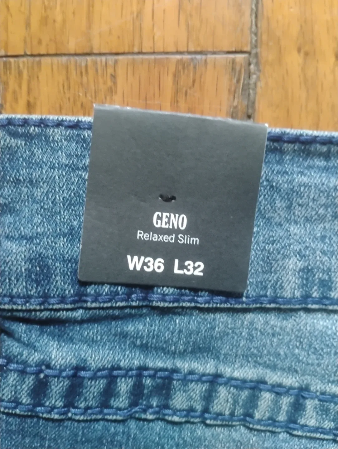 True Religion Geno Relaxed Slim Jeans W36 L32 image indicator(5)