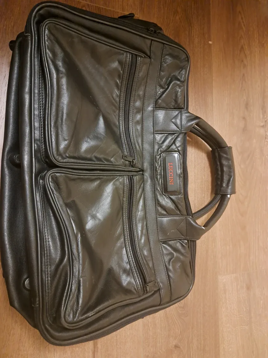 Luccini Black Leather Briefcase image indicator(2)