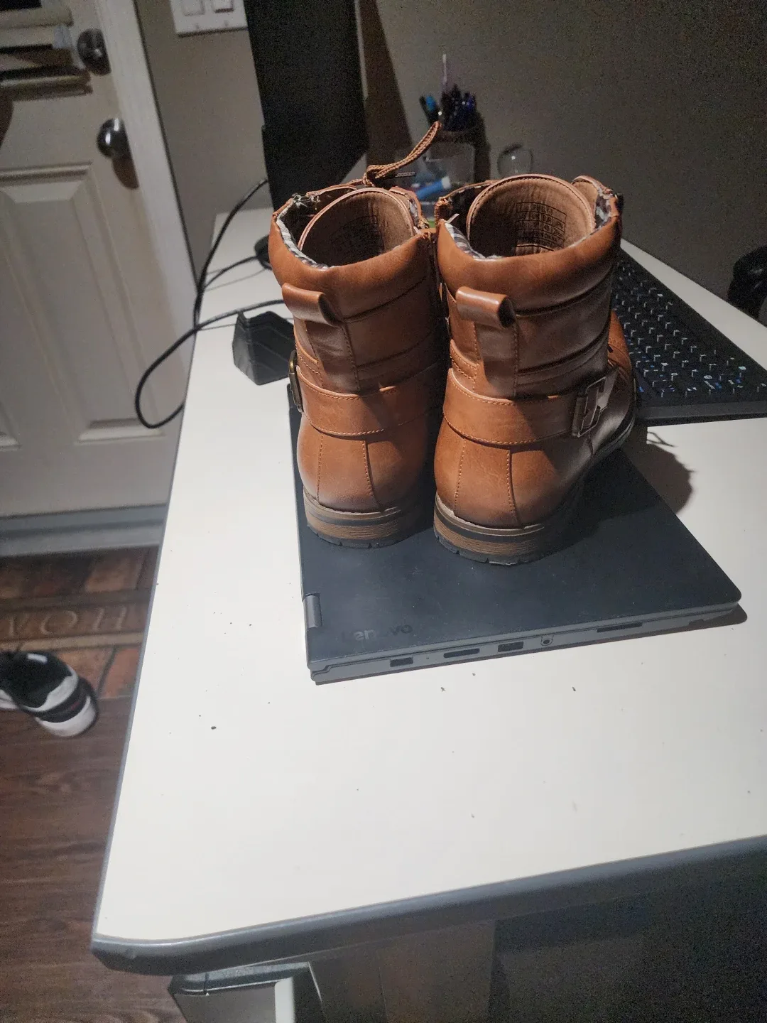 Brown Ankle Boots image indicator(2)