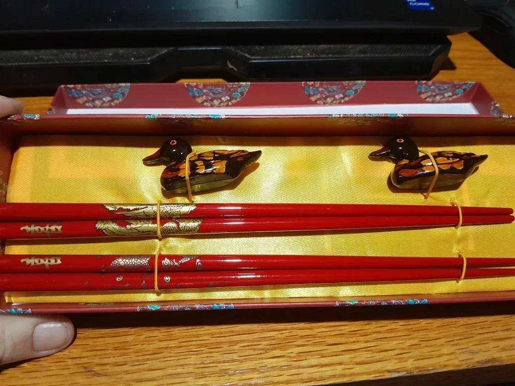 Chopsticks Set with Duck Holders
