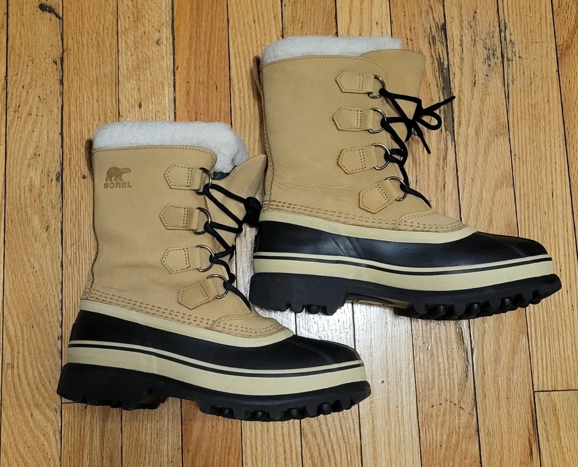 Sorel Women's 7 Tan Winter Boots image indicator(2)