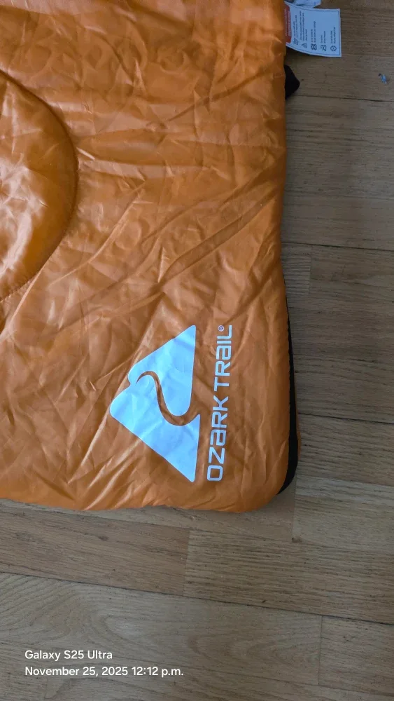 Ozark Trail Sleeping Bag - Orange image indicator(2)