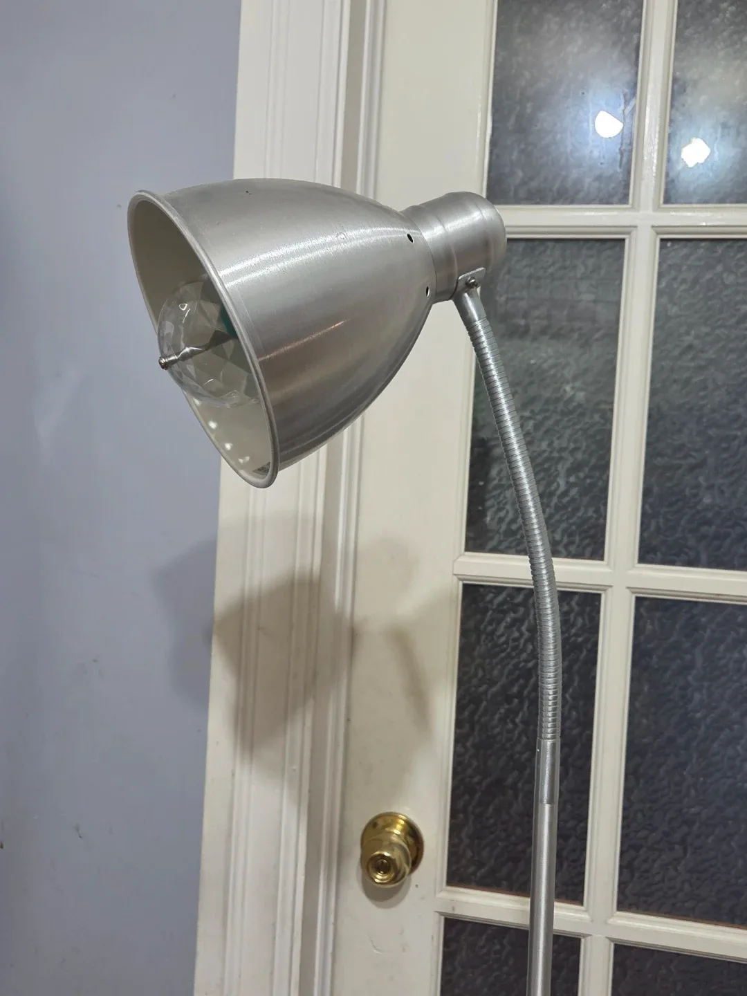 Silver Floor Lamp image indicator(2)