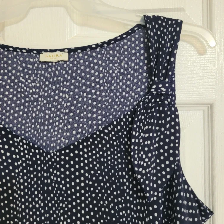 Ladies Size 3X Tank Top Blouse image indicator(2)