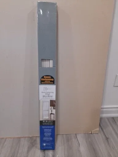 Mainstays 36"x72" Room Darkening Vinyl Mini Blind - New