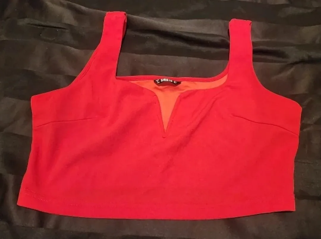 Shein/Kean Angel Red Shorts & Top Set - Size M/L image indicator(5)