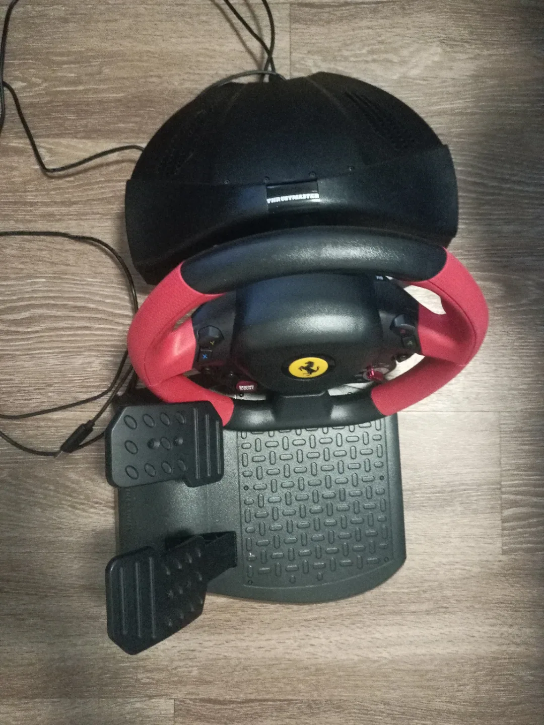 Ferrari Thrustmaster Steering wheel for Xbox One image indicator(2)