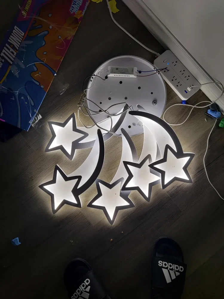 Star-shaped LED Ceiling Light image indicator(3)
