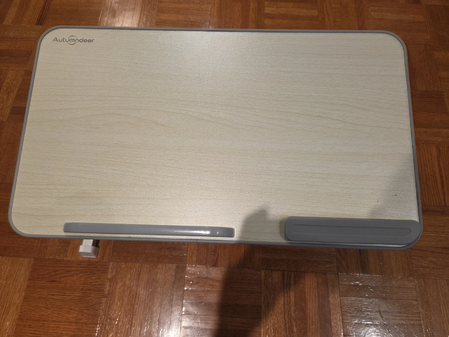 Adjustable Laptop Bed/Sofa Desk