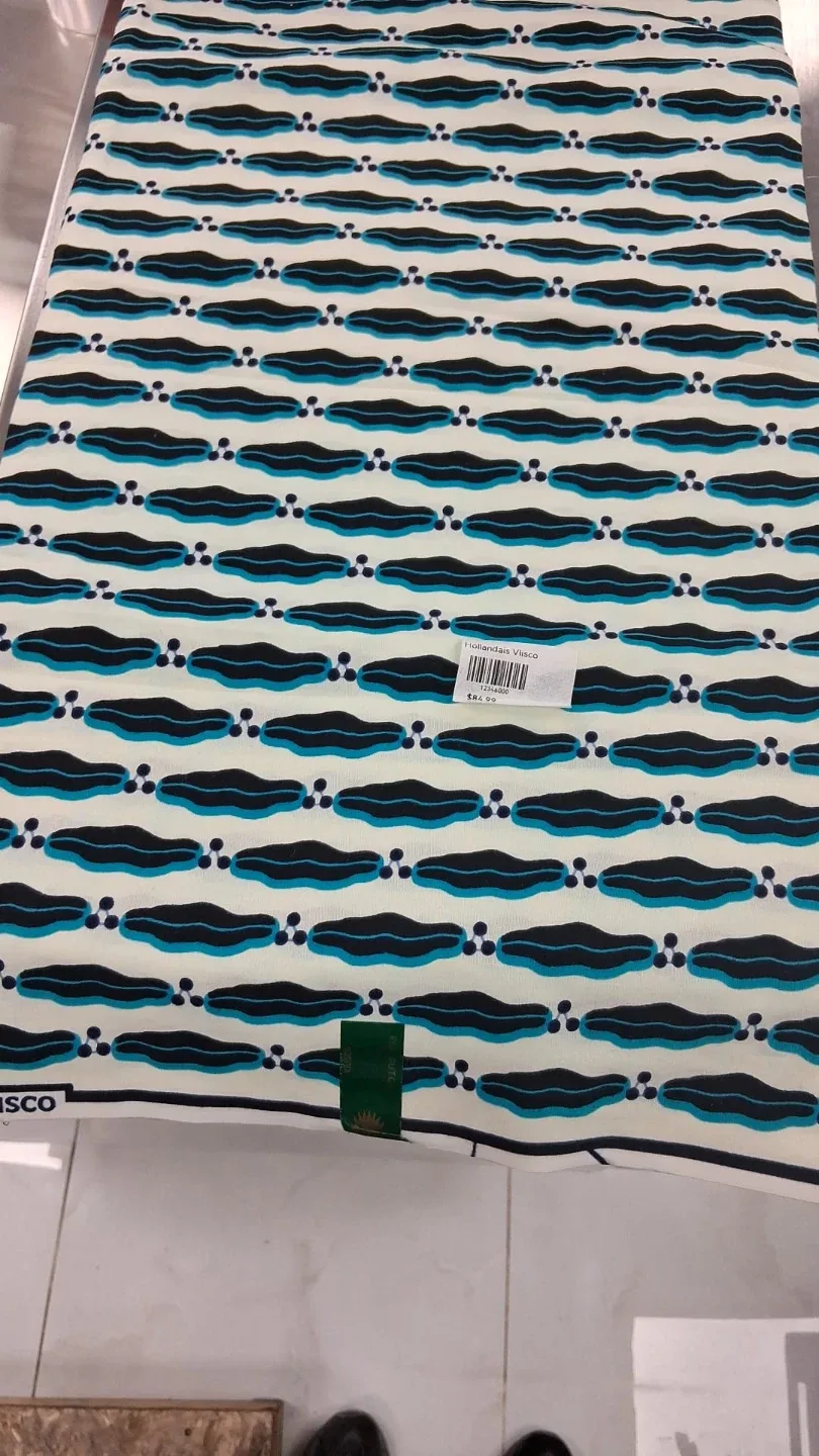 Vlisco Hollandais Wax Block Print Fabric image indicator(10)