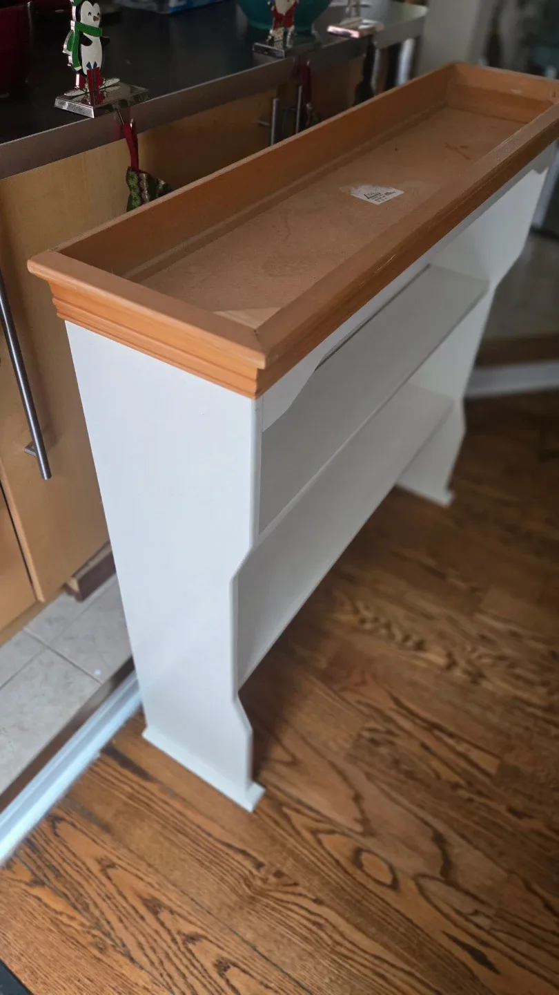 White Wooden Hutch with Shelves image indicator(3)