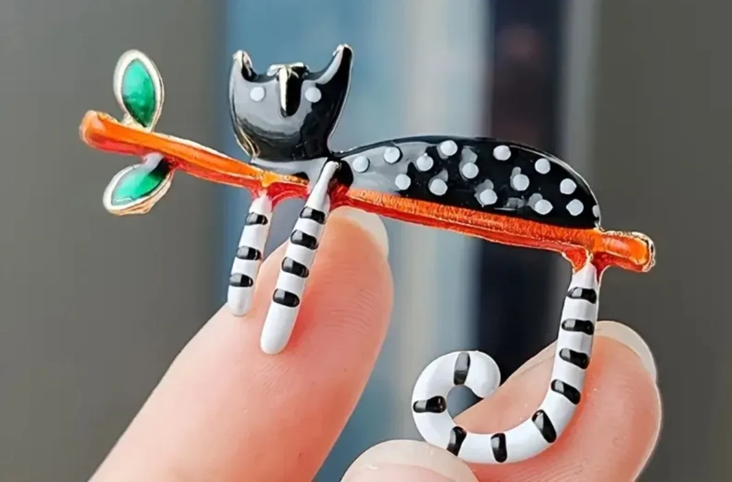 Cute Cat on Branch Brooch Pin thumbnail