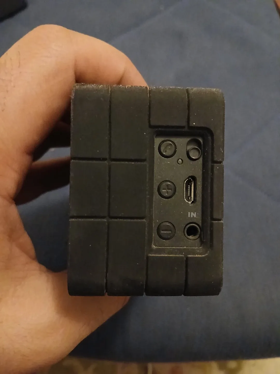 Braven 625s Portable Bluetooth Speaker image indicator(4)