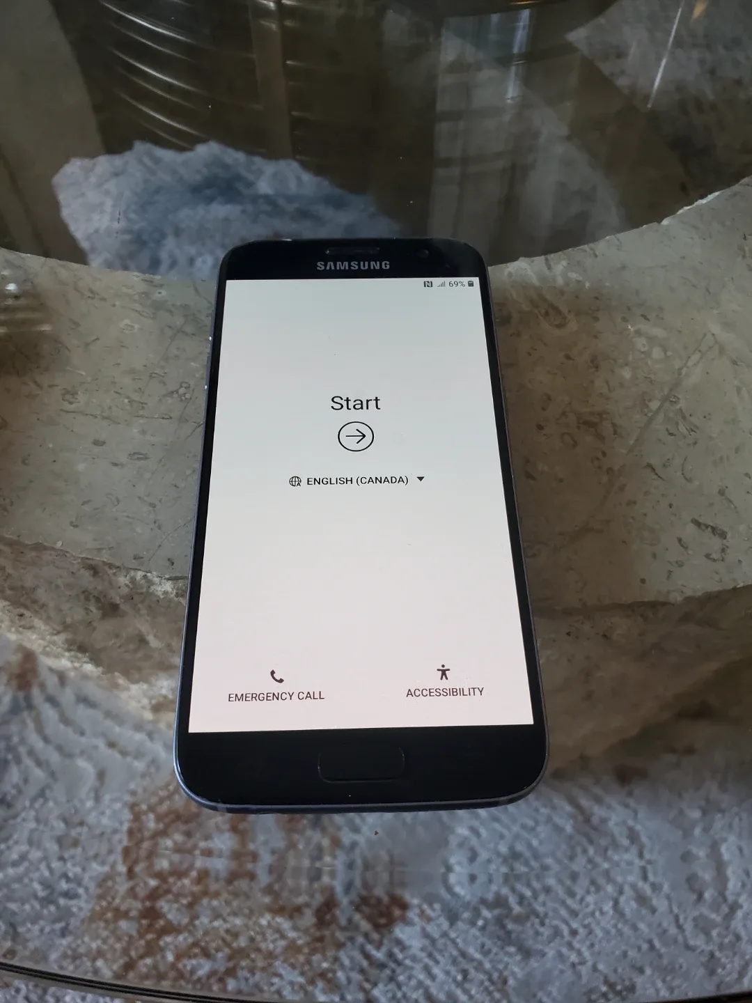 Samsung Galaxy S7 32gb storage. Unlocked & Clean image indicator(6)