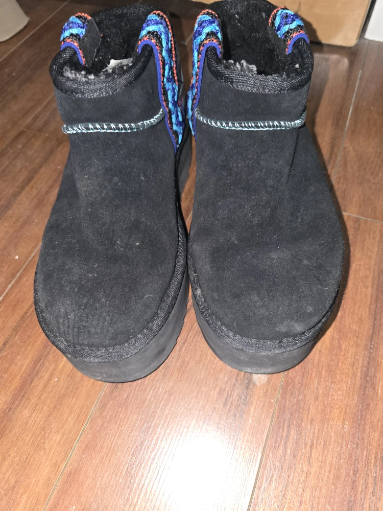 UGG Black Suede Platform Boots - photo 2