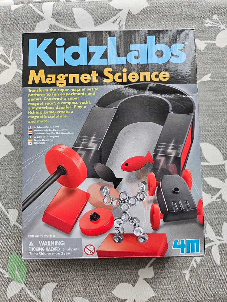 KidzLabs Magnet Science Kit