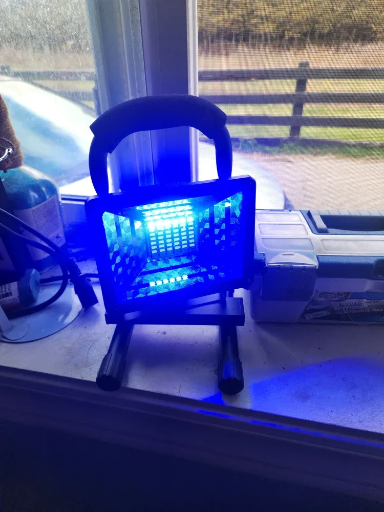 Portable LED Work Light & Service Light image indicator(3)