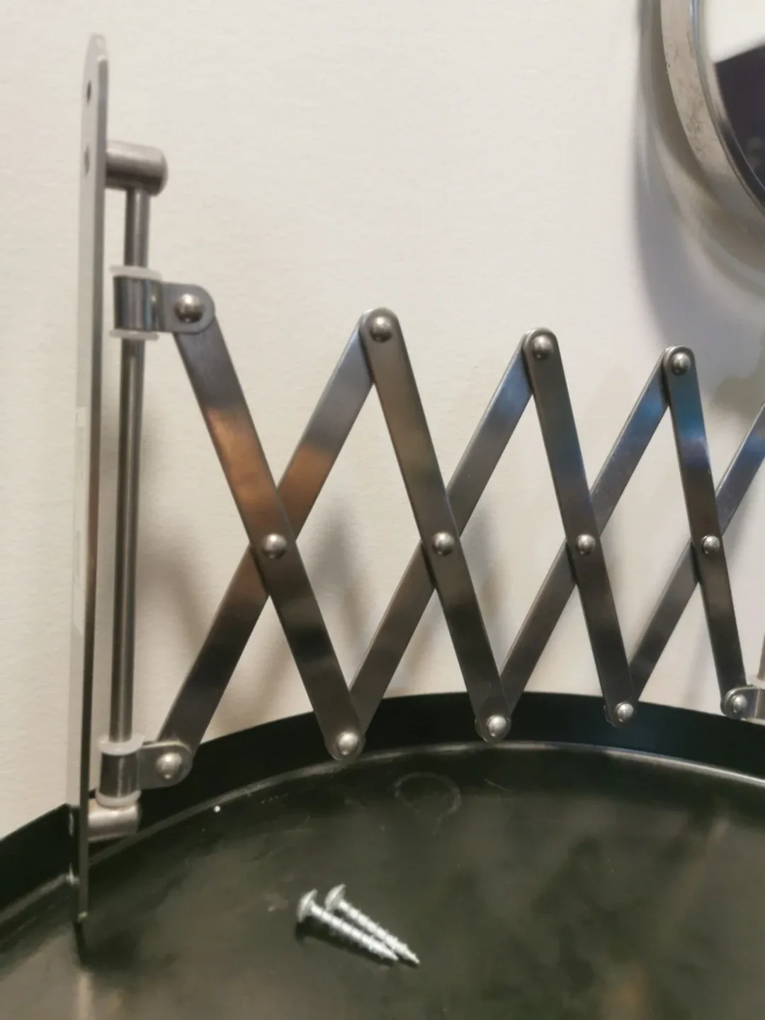 IKEA Wall Mounted Mirror image indicator(3)