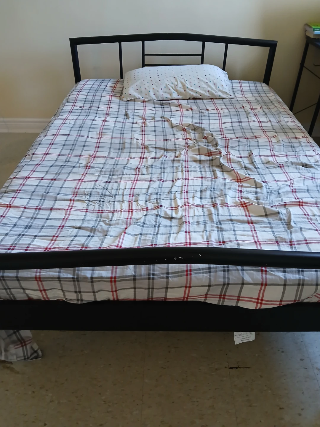 Twin bed - photo 2