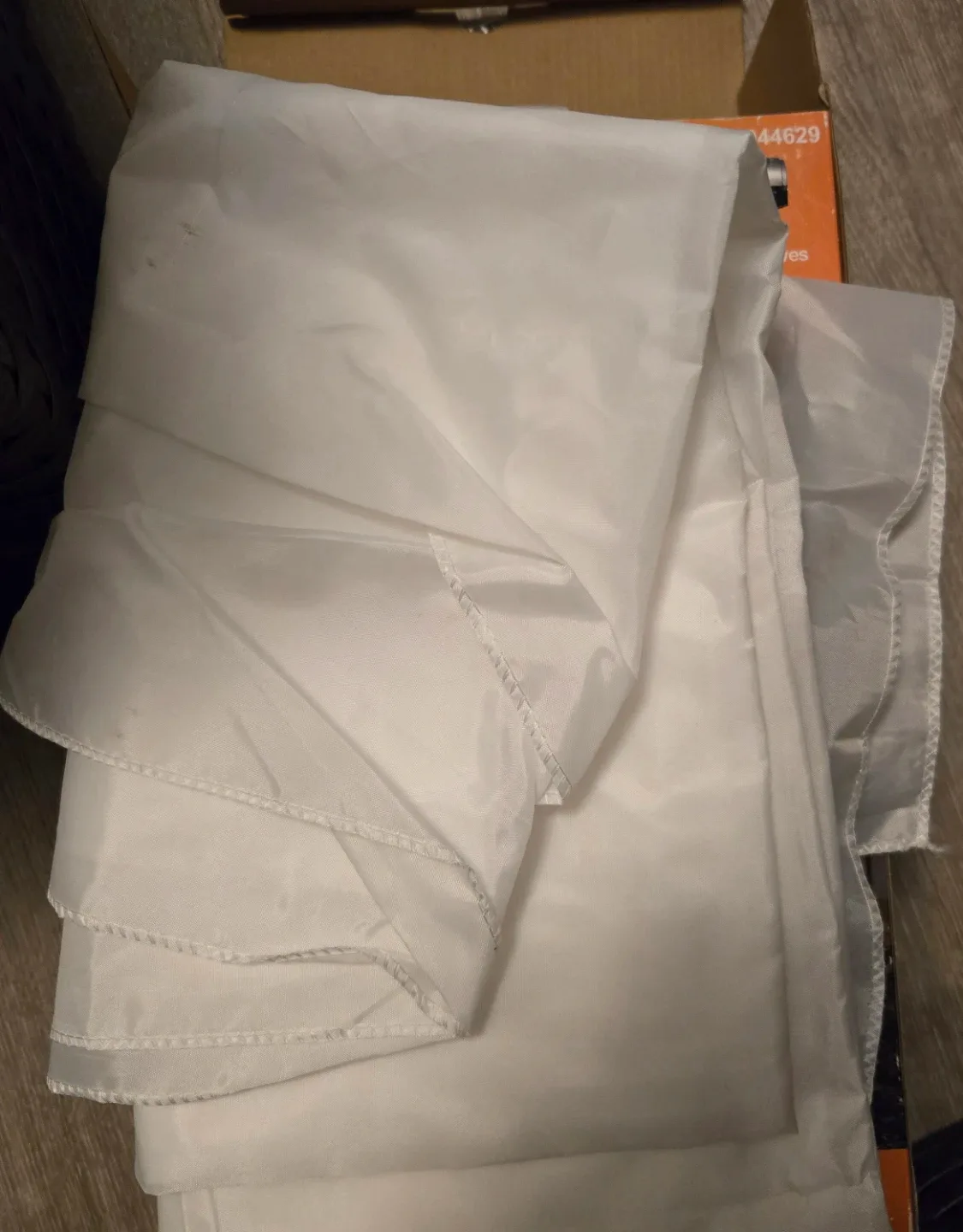 Window FX Plus Holiday Video Decorating Kit image indicator(4)