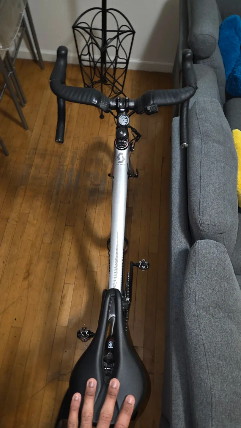 Scott Foil – Carbon Fiber, Dura-Ace Di2 image indicator(3)