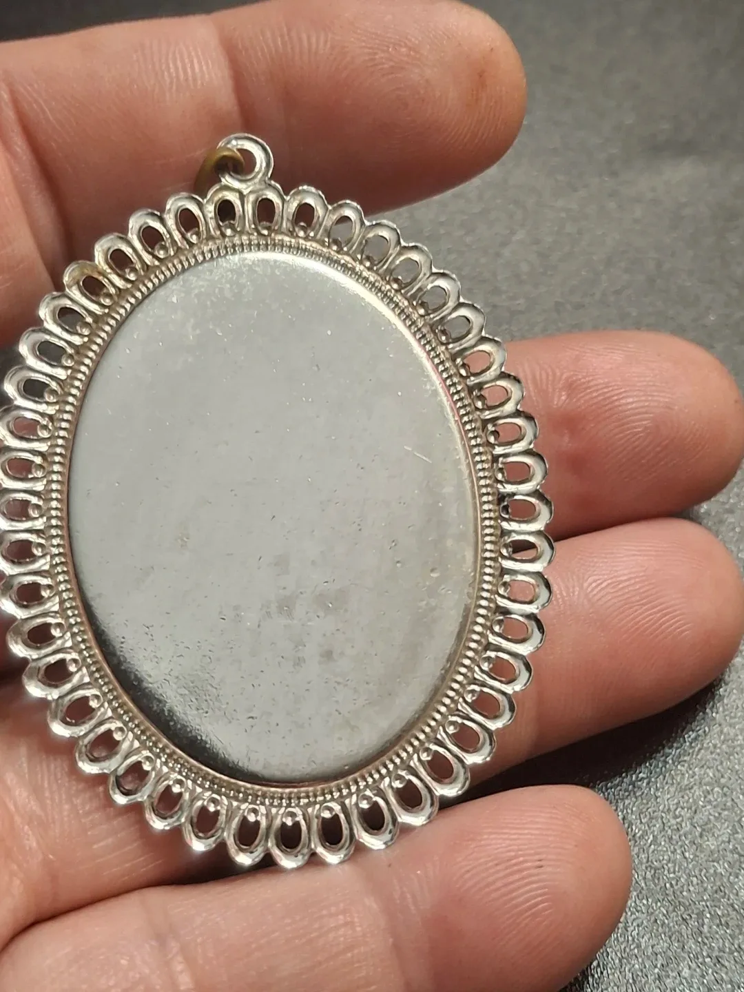 Handmade Embroidered Floral Pendant image indicator(3)