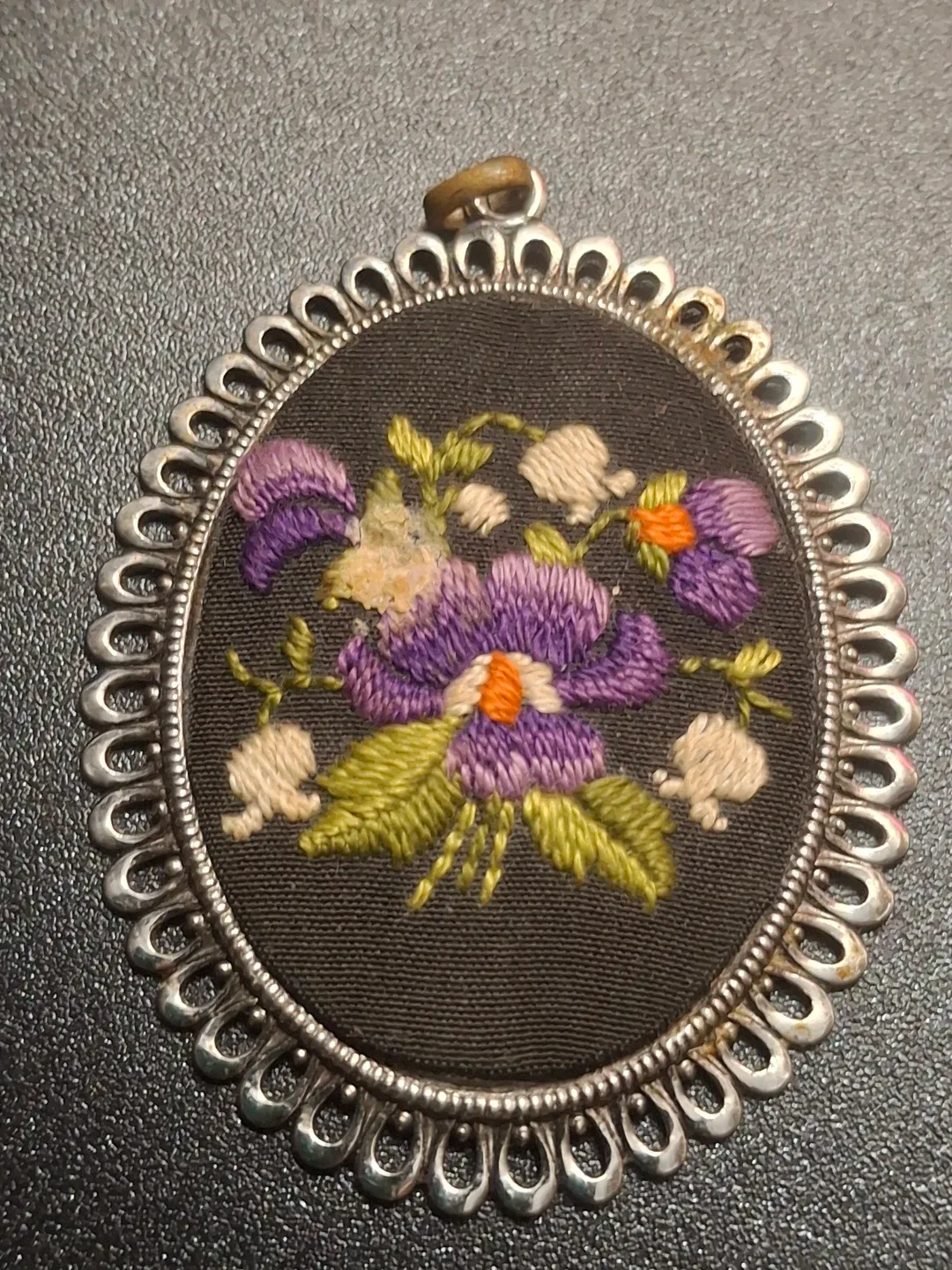 Handmade Embroidered Floral Pendant image indicator(4)