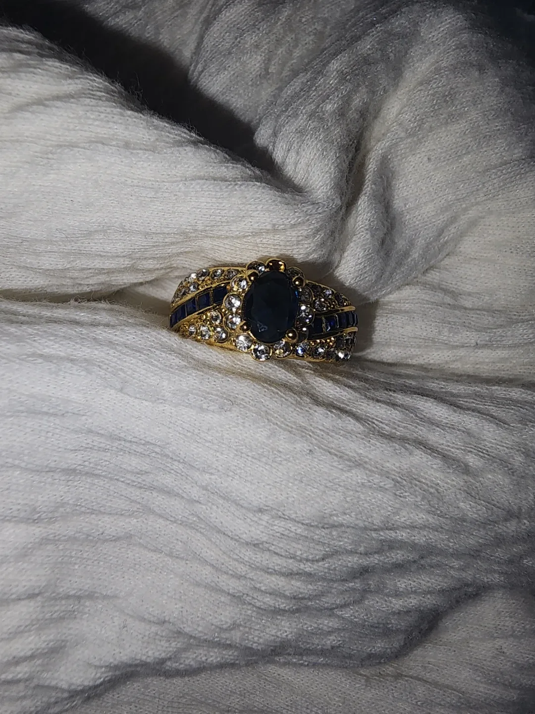 Assorted beautiful Rings image indicator(3)