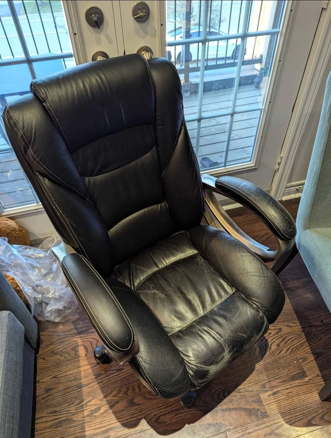 Black Leather Office Chair