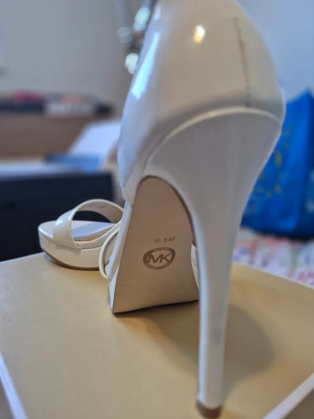 Michael Kors White Heels - Size 6.5 image indicator(4)