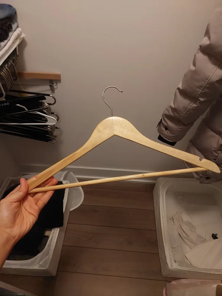 Wooden Clothes Hanger (14 pcs)