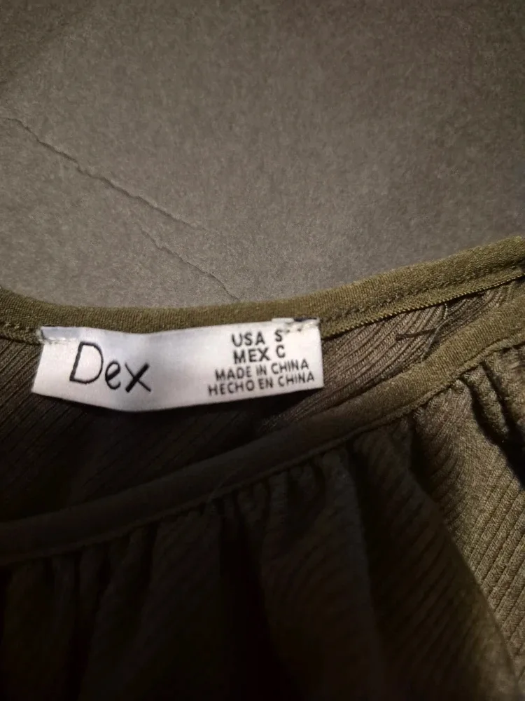 H&M Beige Bodysuit - Size M image indicator(4)