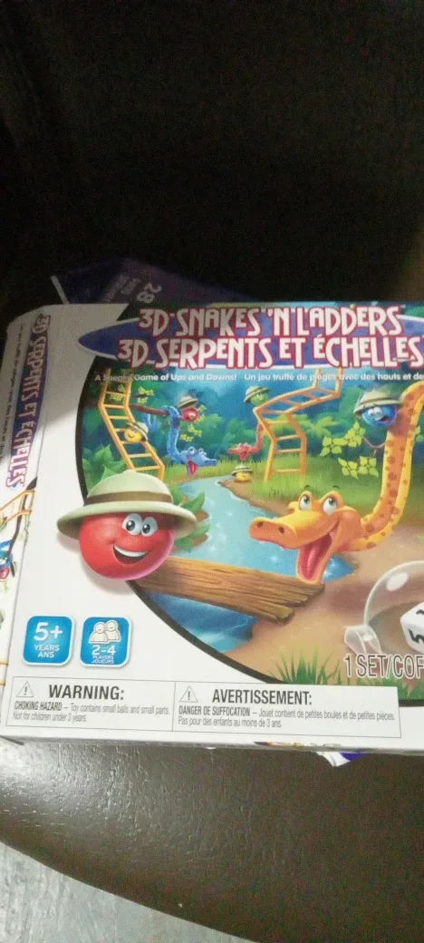 3D Snakes 'n Ladders Board Game