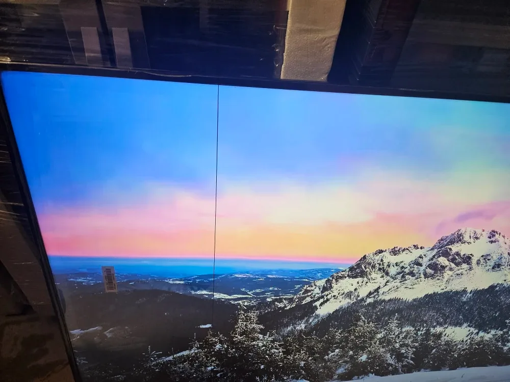 NOT NEGOTIABLE! 55" ONN 4K SMART ROKU TV! $135 image indicator(4)