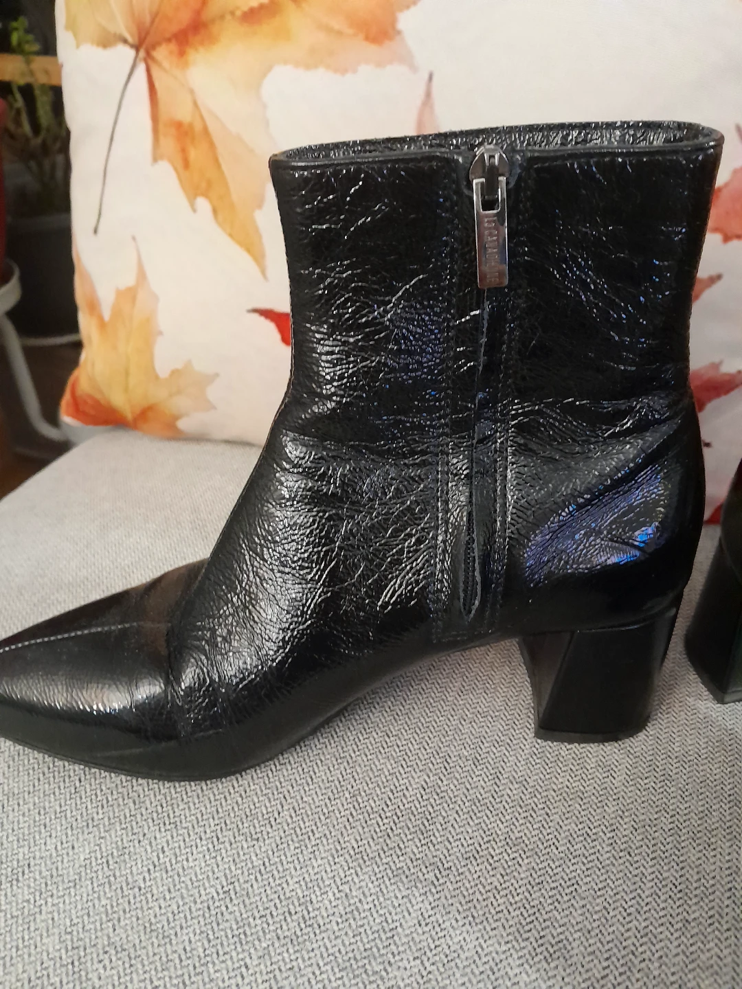 Crinkle Black Leather Ankle Boots - Size 6 - photo 5