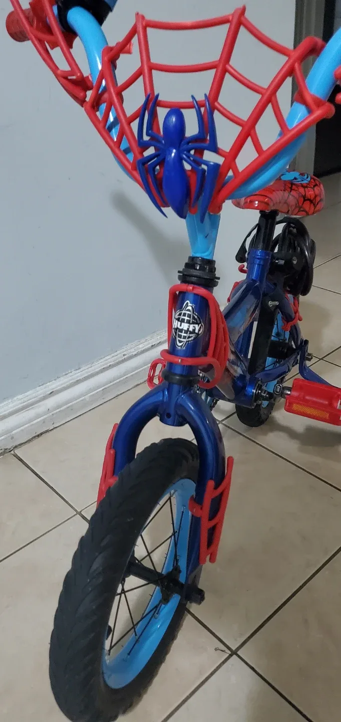 Spiderman Kids' Bike - Great Condition! image indicator(8)