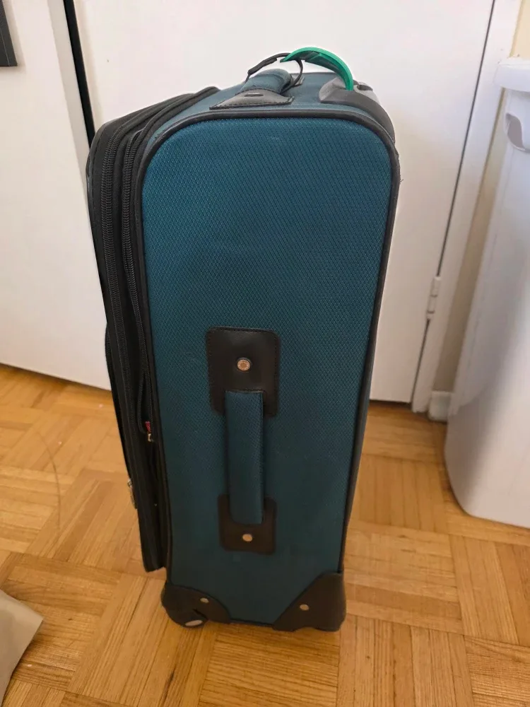Atlantic Teal Carry-On Suitcase image indicator(2)