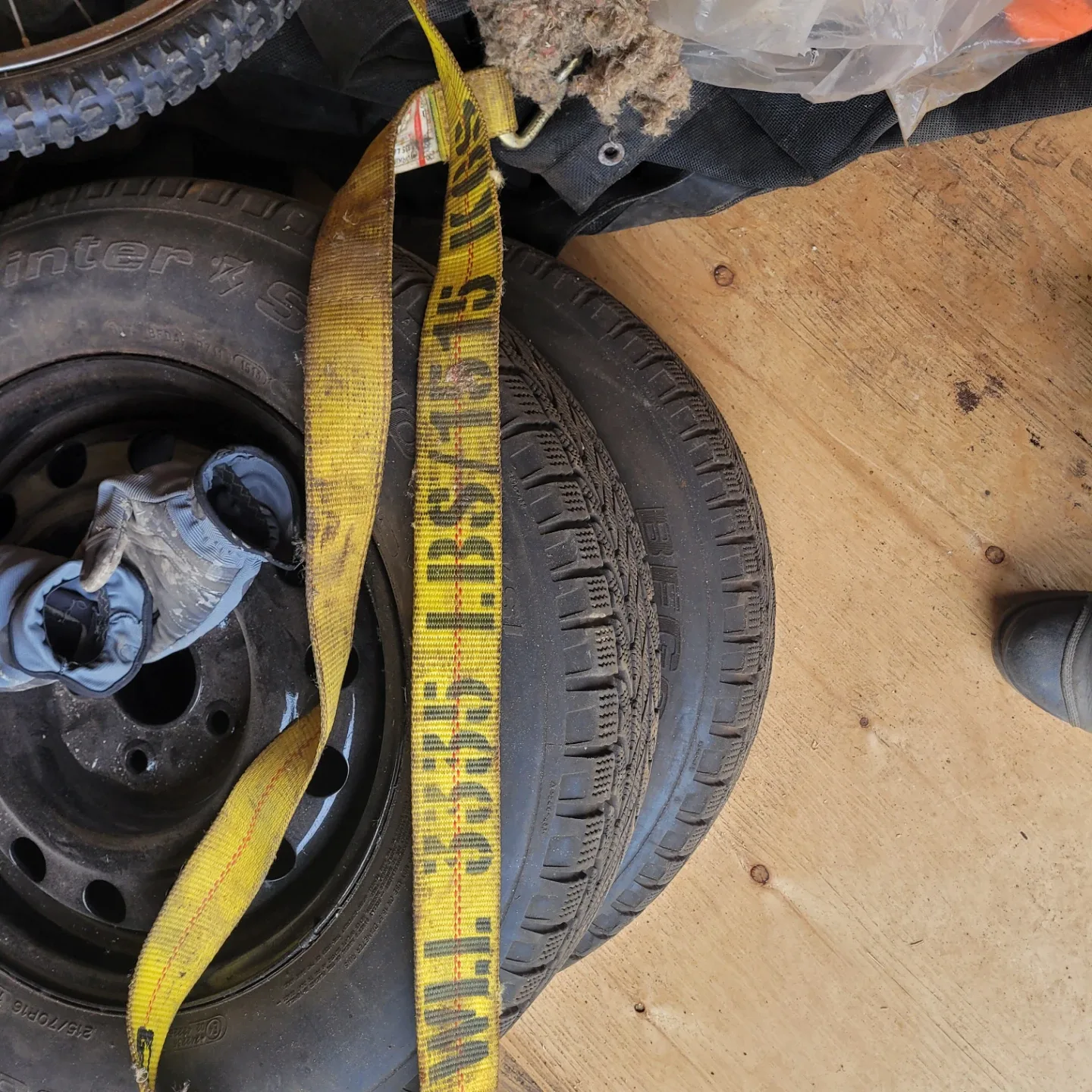 Trailer and rachet straps image indicator(2)