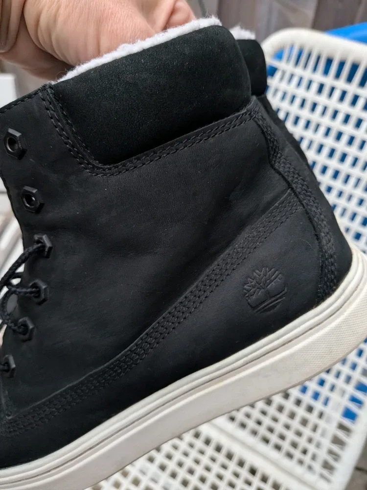 Timberland Black Leather High-Top Sneakers sz Ladies 8 image indicator(10)