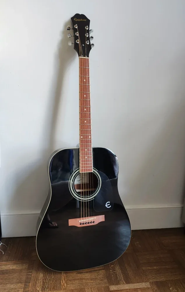 Epiphone DR-100 EB Acoustic Guitar with Case